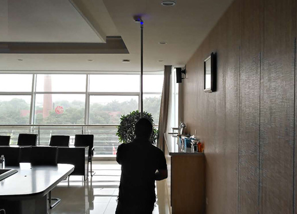 �����z�y