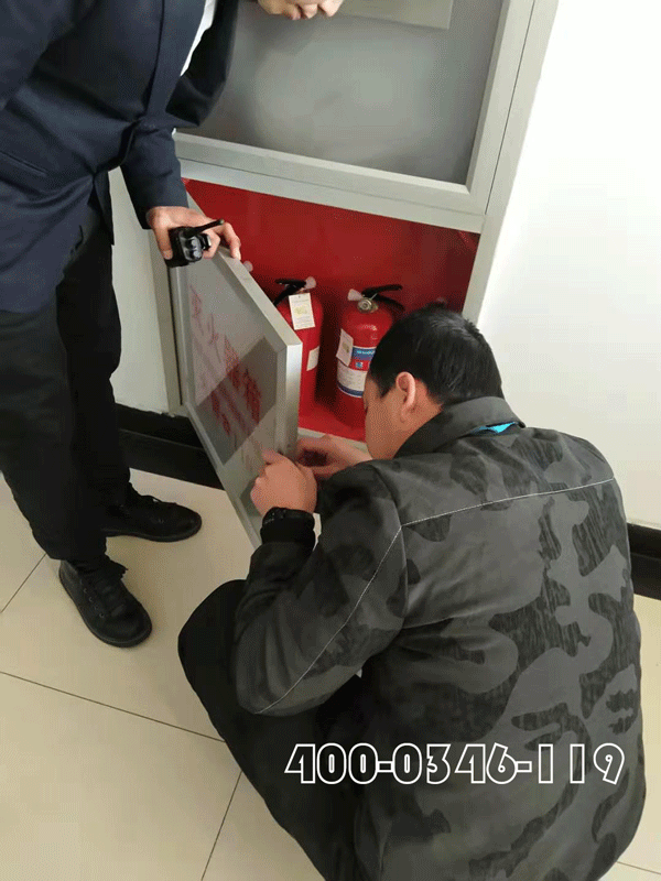 �A(y��)�����(z��i)��������˨�ęz�鼰���B(y��ng)��(n��i)��